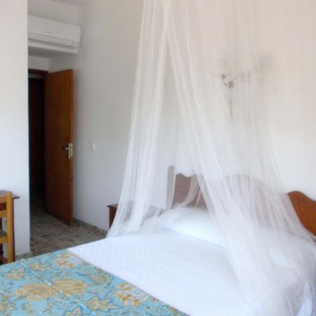 Hostal Rey Santa Eulària des Riu Extérieur photo