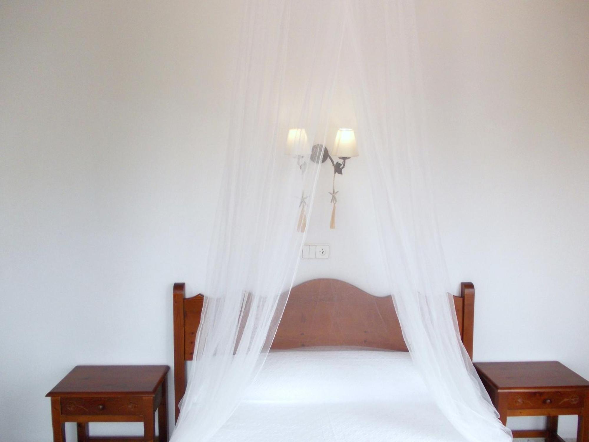 Hostal Rey Santa Eulària des Riu Extérieur photo