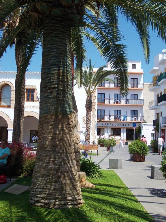 Hostal Rey Santa Eulària des Riu Extérieur photo